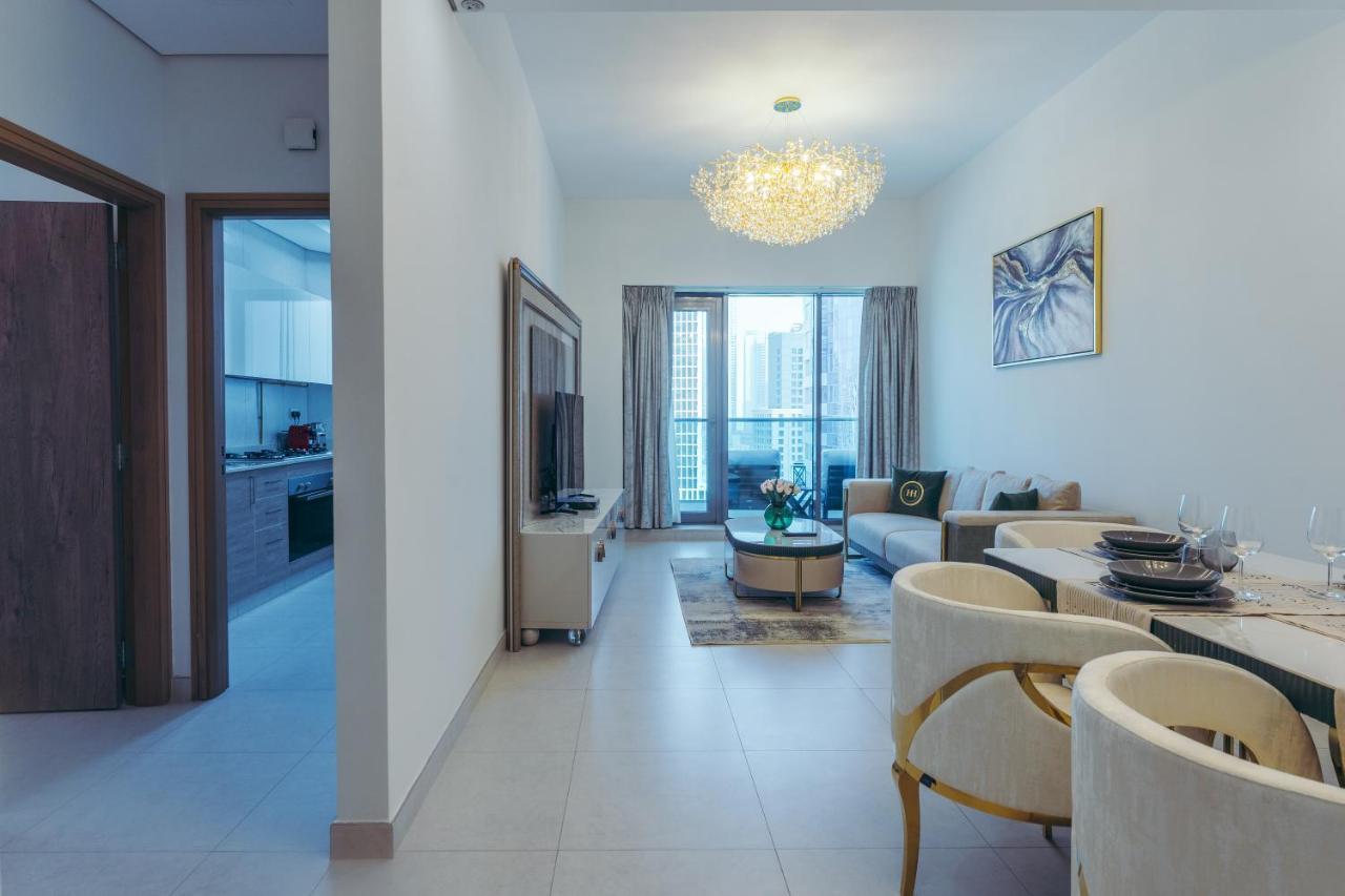 Bay Gem With Panoramic Burj Khalifa And Canal View Apartment *