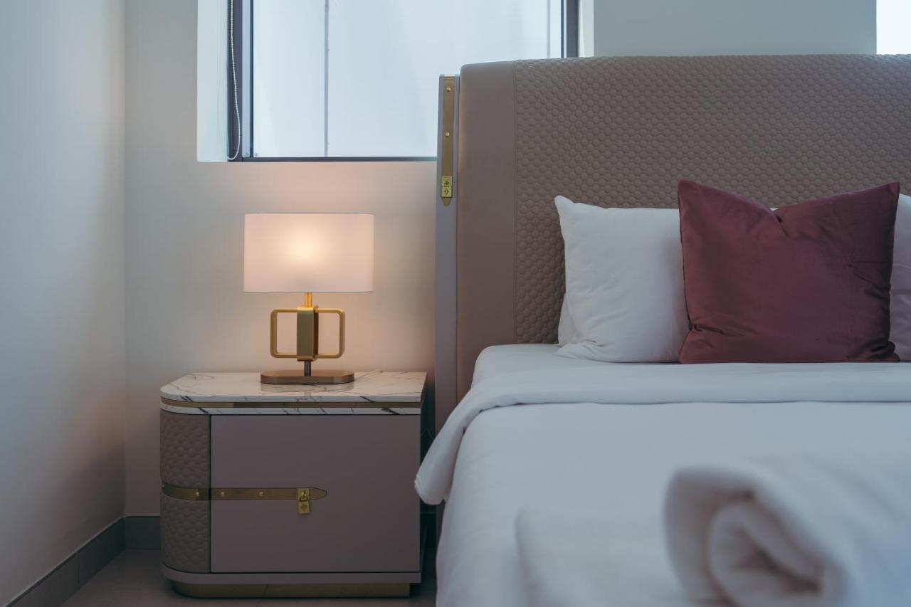 Apartment Bay Gem With Panoramic Burj Khalifa And Canal View Dubai