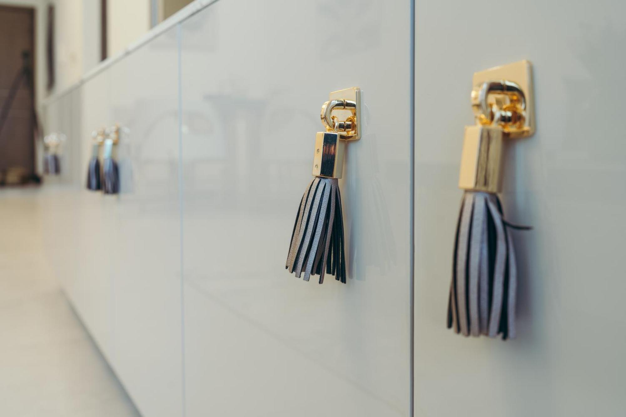 Bay Gem With Panoramic Burj Khalifa And Canal View Apartment